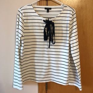 Women’s J.Crew long sleeve top one great used condition.